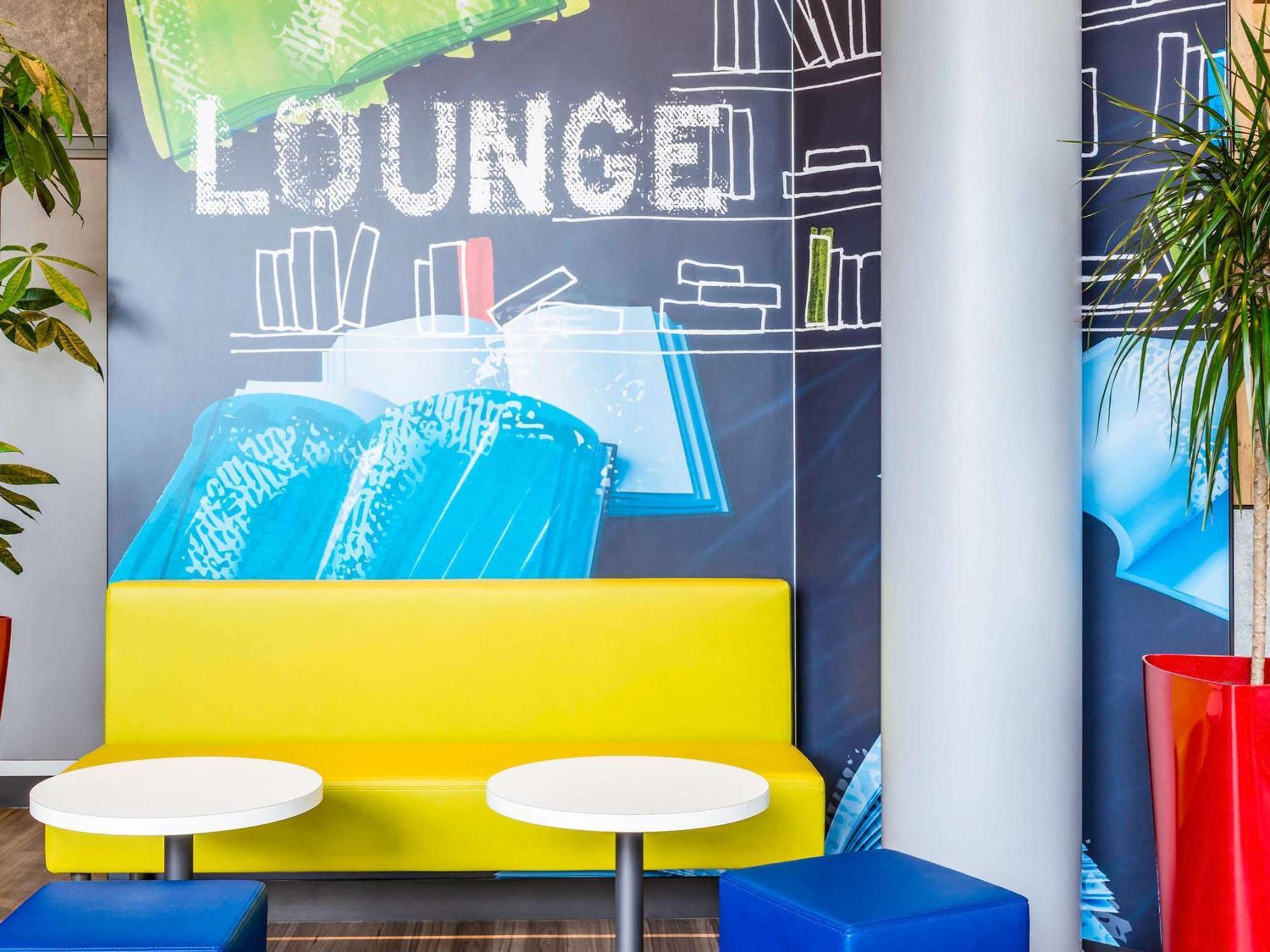 Ibis Budget Rueil Malmaison Exteriér fotografie