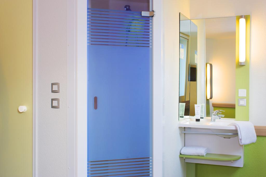 Ibis Budget Rueil Malmaison Exteriér fotografie