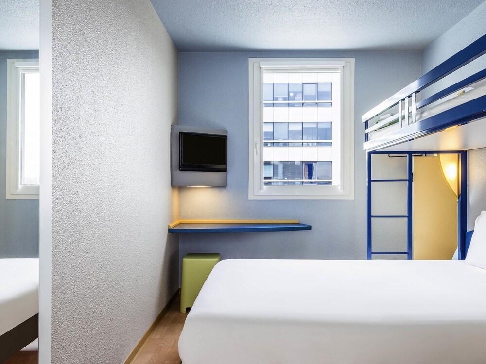 Ibis Budget Rueil Malmaison Exteriér fotografie